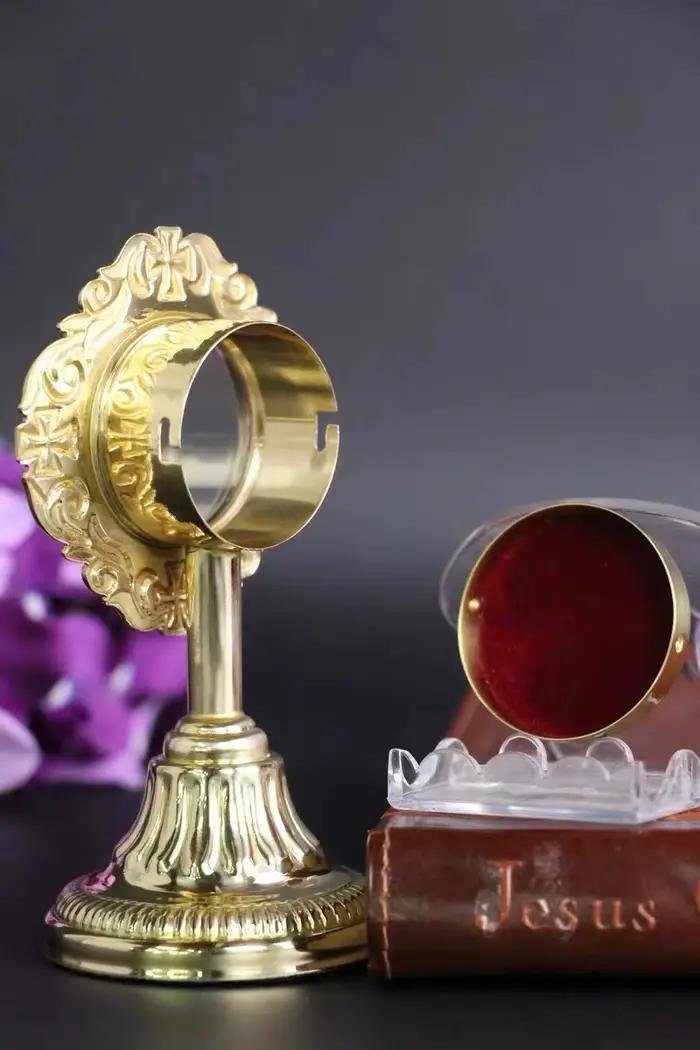 Reliquaire chrétien du Monstrance en laiton sacré pour la décoration de la maison catholique, fournitures d'église