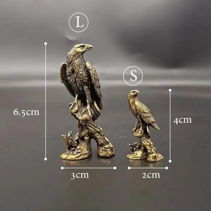 Statue d'aigle en laiton