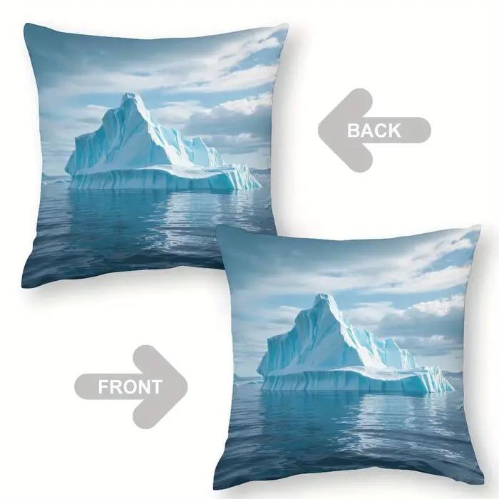 Housse de coussin bleue avec vue sur l'océan
