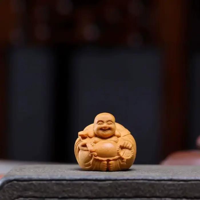 Sculpture Miniature de Bouddha Laitreya en Bois