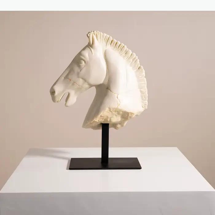 Statues de Tête de Cheval Rétro, Ornements de Bureau, Sculpture Créative en Résine d'Animal Cheval de Guerre Effet Vieilli, Décoration Esthétique pour la Chambre