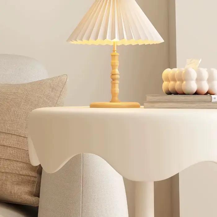 Table basse rose mignonne