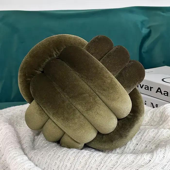 Coussin noué tissé à la main en velours doré