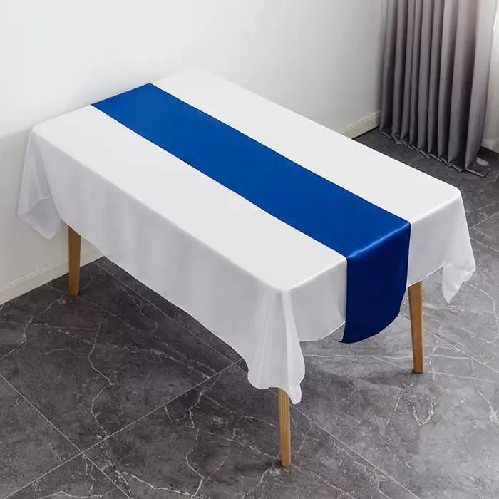 Chemin de Table en Satin