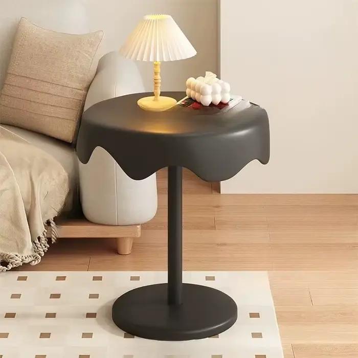 Table basse rose mignonne