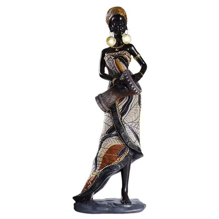 Statue africaine en résine