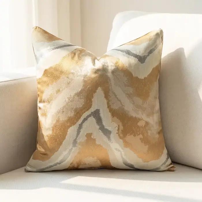 Housse de coussin de canapé brodée