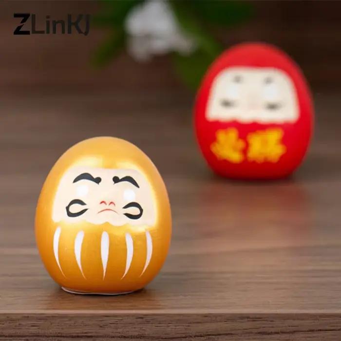 Poupée Daruma en céramique japonaise