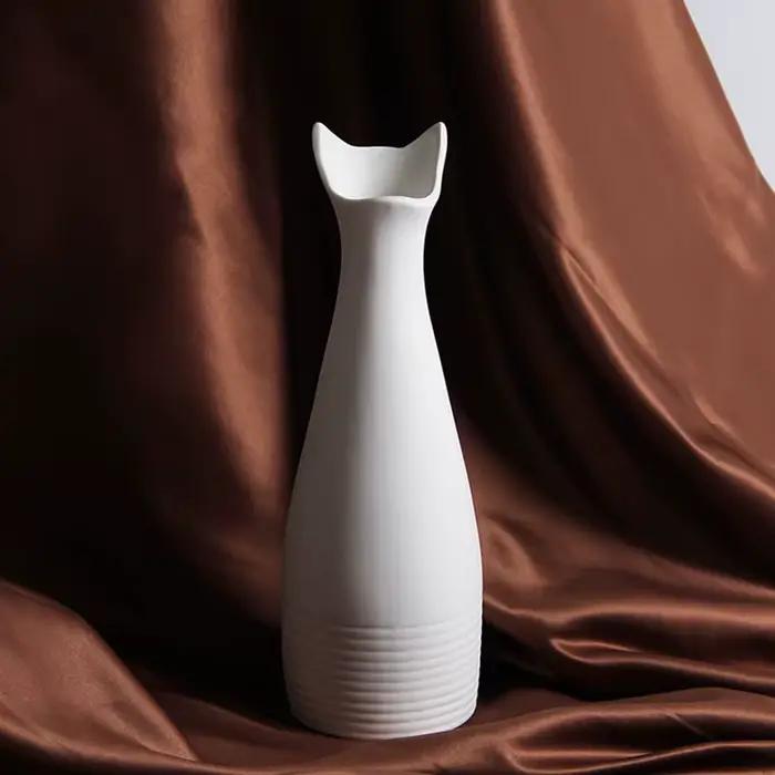Vases en poterie pour réception de mariage