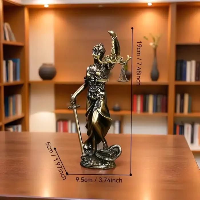 Statue Créative Rétro de la Déesse de la Justice à Fond Rond, Ornement de Bureau d'Avocat, Cadeaux, Sculpture pour Salon et Décoration de Bureau