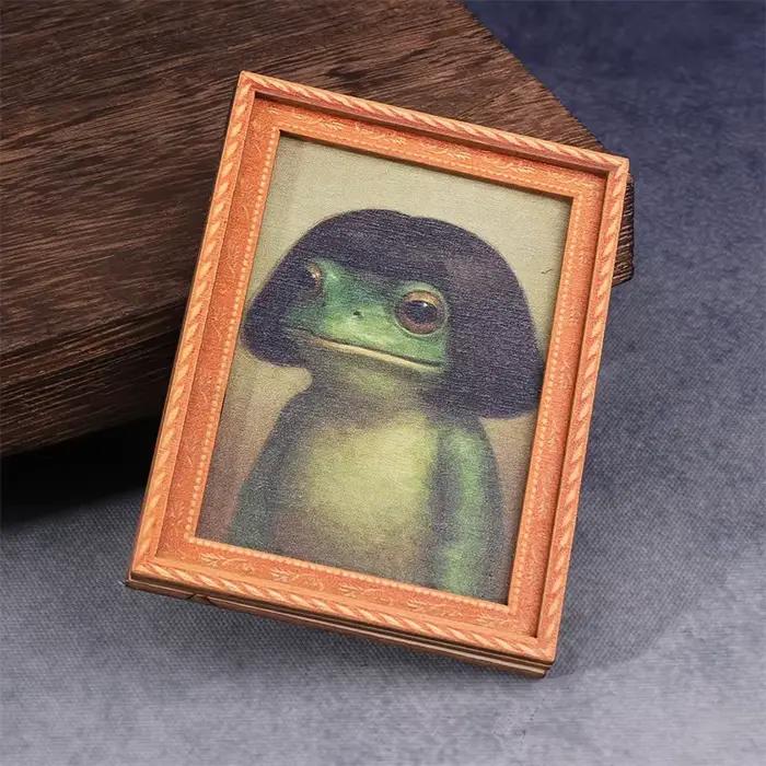 Mini cadre photo en bois avec aimant de réfrigérateur grenouille, grenouille verte amusante et motif de coupe de cheveux, décoration de cuisine moderne, ornement de réfrigérateur durable