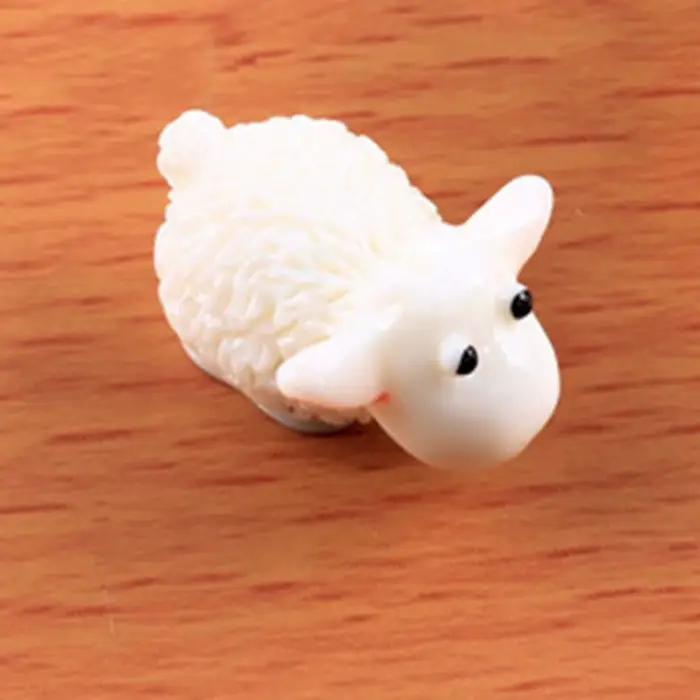 Décorations mignonnes de mouton en résine