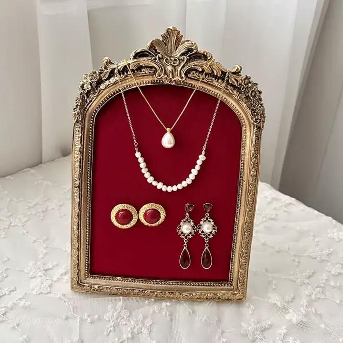 Présentoir à colliers vertical fait main motif floral, buste de présentation de bijoux multifonctionnel et peu encombrant