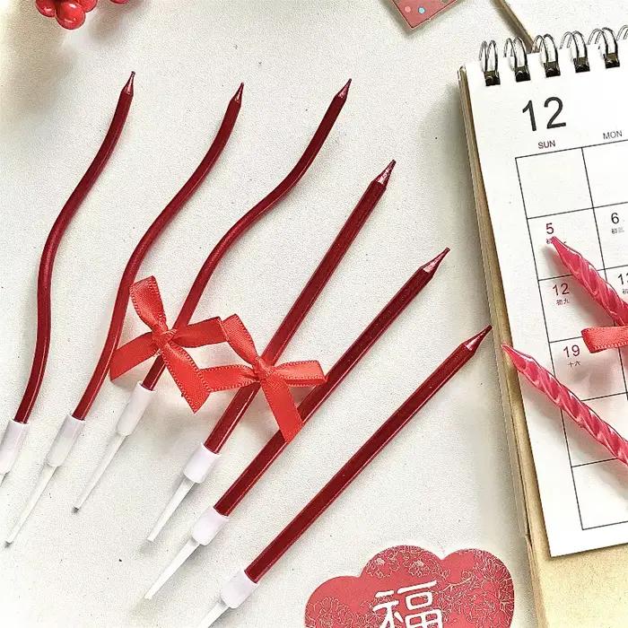 Bougies de gâteau en spirale rouges avec nœud pour mariage, anniversaire, Nouvel An, décorations de fête, avec supports