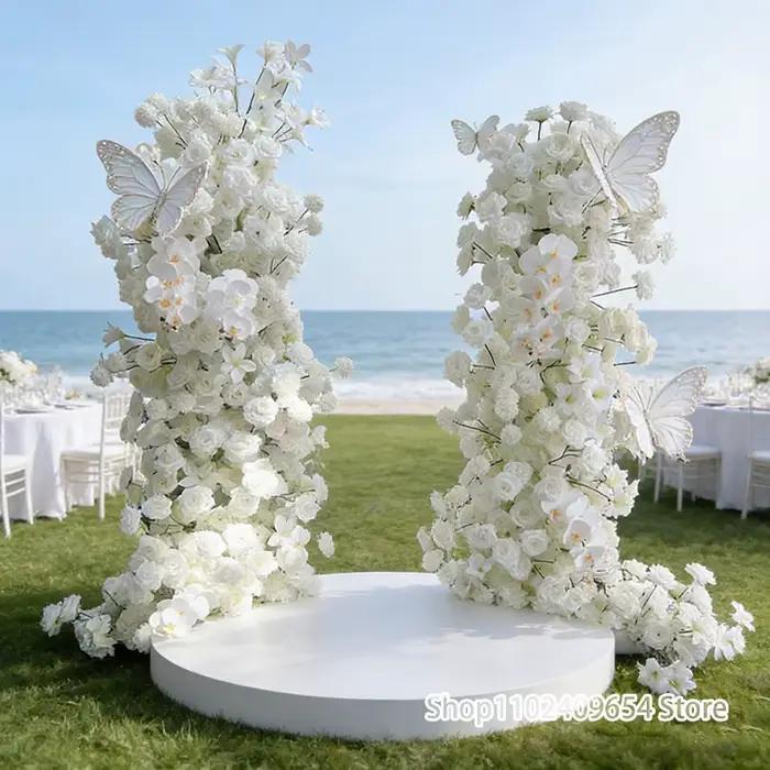 Arrangements floraux de luxe blancs pour mariage