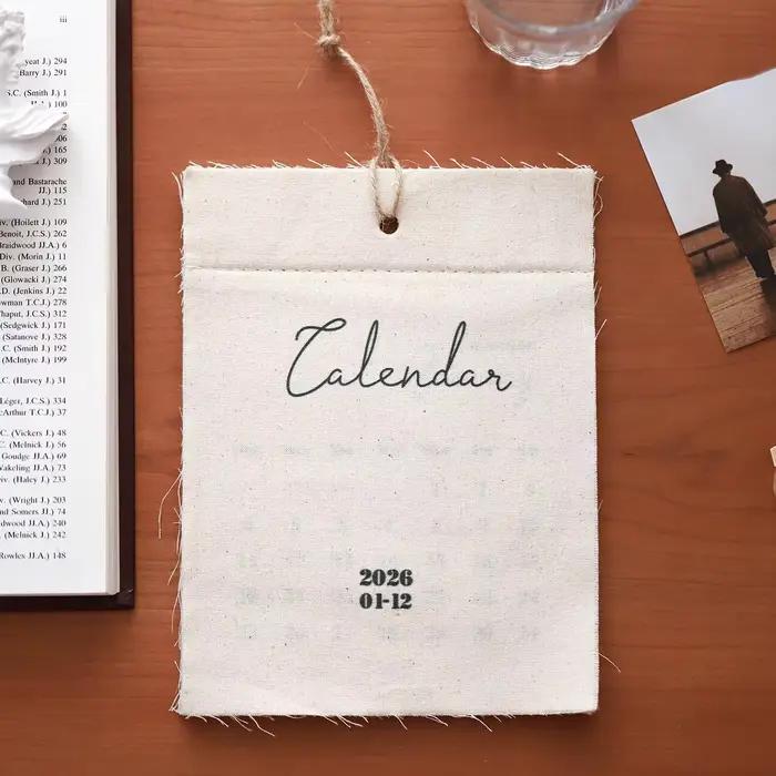 Calendrier mural 2026 en tissu de coton