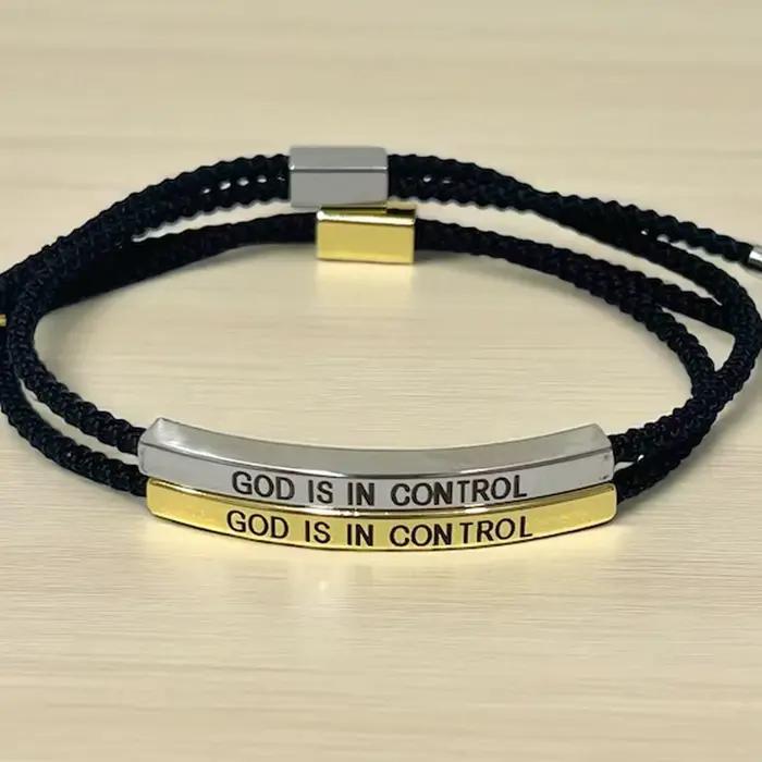Inspire des bracelets en acier inoxydable « Dieu est dans le contrôle », Pulsera de contrôle Dios Tiene El, bracelet de foi chrétienne avec boîte cadeau
