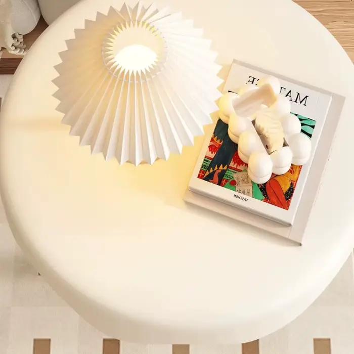 Table basse rose mignonne