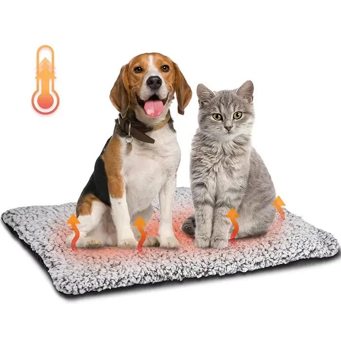 Couverture auto-chauffante pour animaux de compagnie, tapis de lit thermique sans électrique, antidérapant pour chats et chiens, tapis chauffant d'hiver, coussin de noyau réfléchissant la chaleur