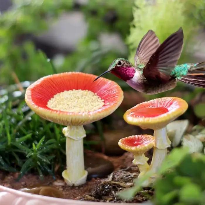 Mangeoire à oiseaux en forme champignon