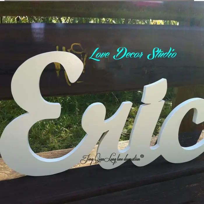 Lettres en bois pour la décoration de mariage