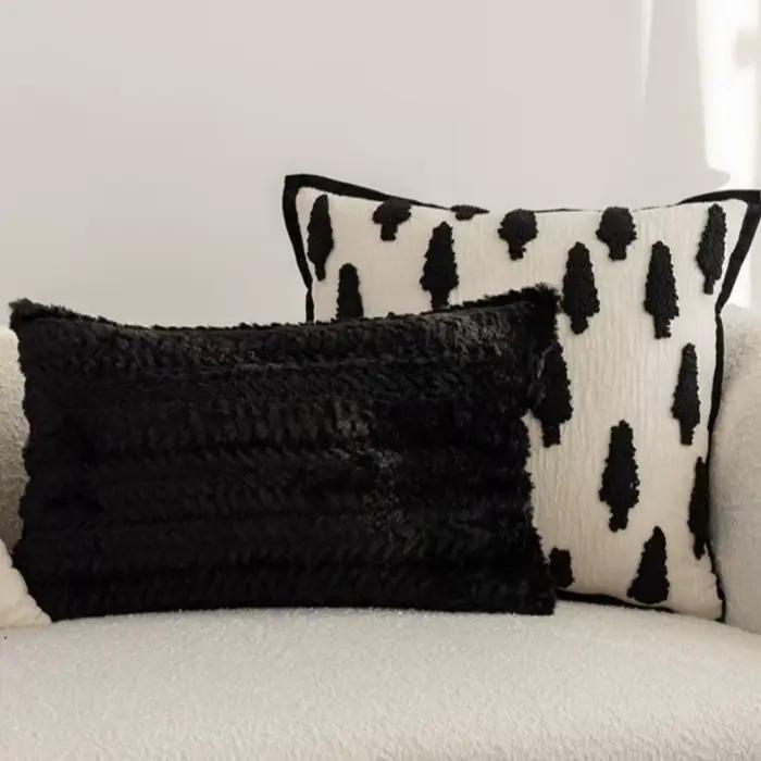 Housse de coussin tuftée noire et blanche, taie d'oreiller géométrique brodée, housse de coussin décorative en chenille de luxe pour canapé