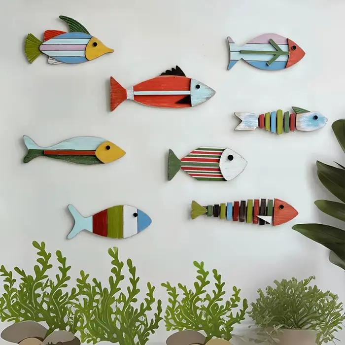 Ornements muraux suspendus en bois de poisson coloré de Style méditerranéen