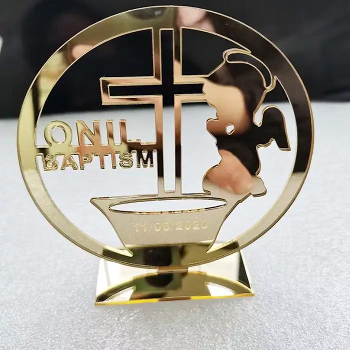 Croix personnalisée pour la première communion de baptême, nom de bébé, faveurs de signe de baptême, décor de fête de bénédiction de Dieu, 10 pièces