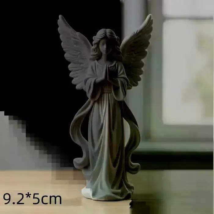 Statue d'ange priant imprimée en 3D
