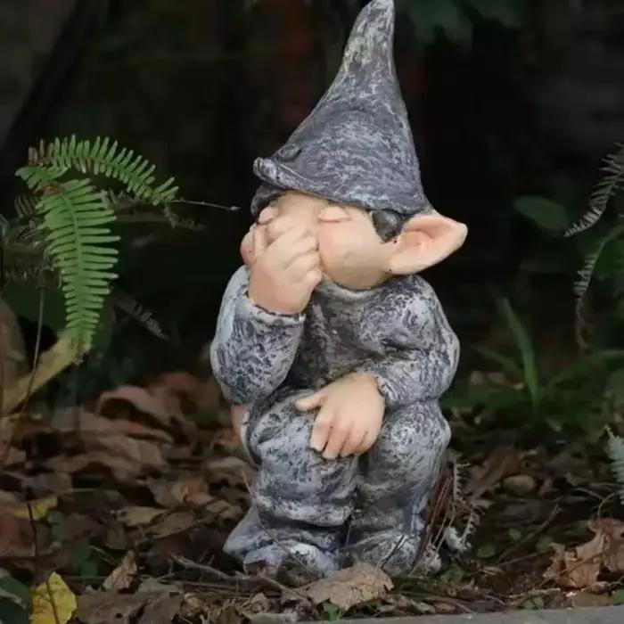 Statue de jardin familiale petite naine intéressante