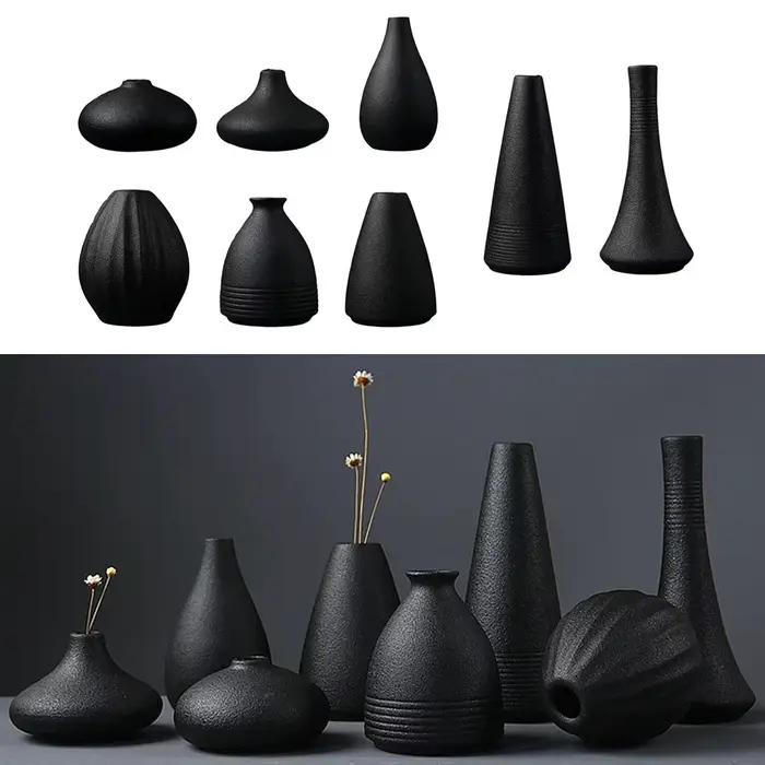Vase à fleurs en céramique noire