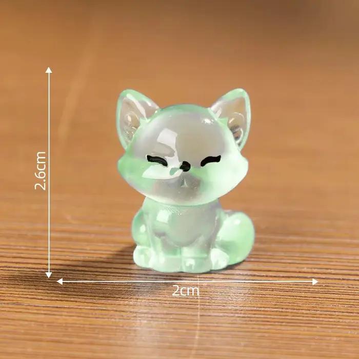 Figurines de renard lumineux en résine