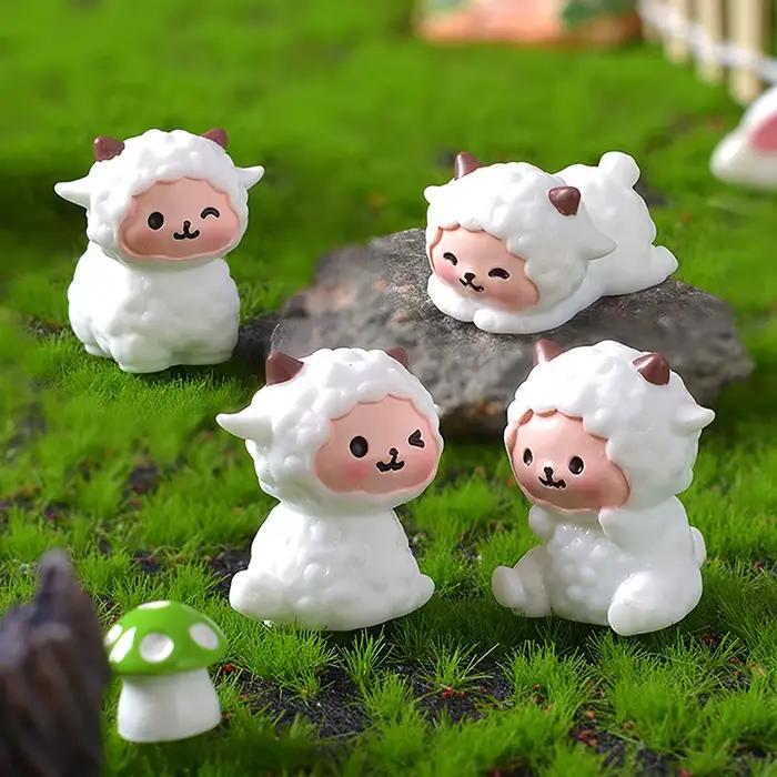 Micro ornement de paysage de mouton de dessin animé mignon