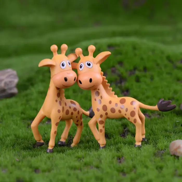 2 pièces girafe Sika cerf rouge Wapiti mignon petite Statue accessoires de décoration de la maison Miniature fille cadeau décor artisanat Figurines