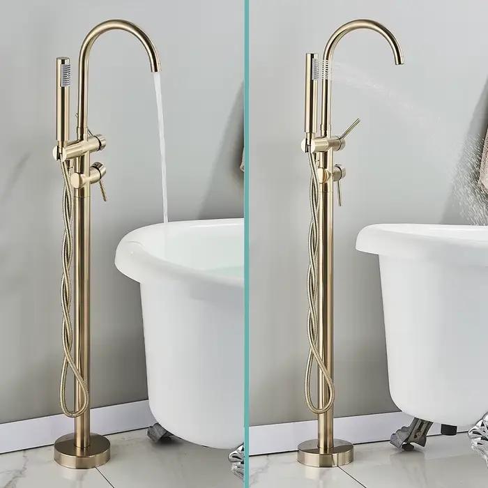 Robinet de baignoire de salle de bains doré