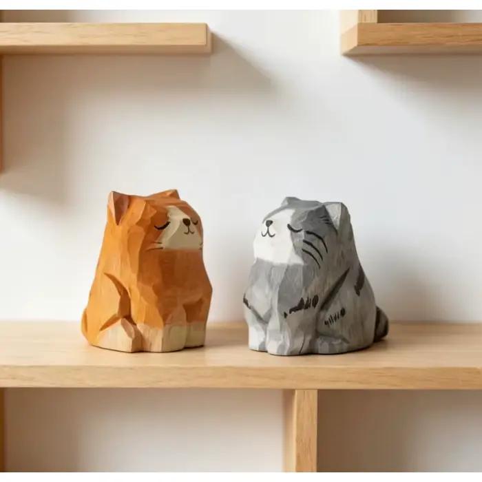 Ornement de chaton en bois sculpté à la main