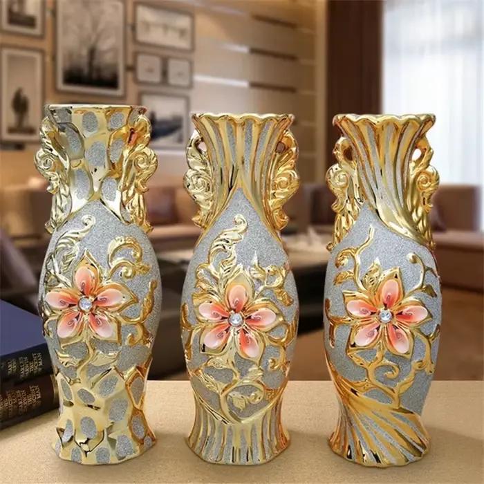 Vase en céramique vintage européen élégant en porcelaine plaquée or pour décoration de mariage et intérieur occasions spéciales