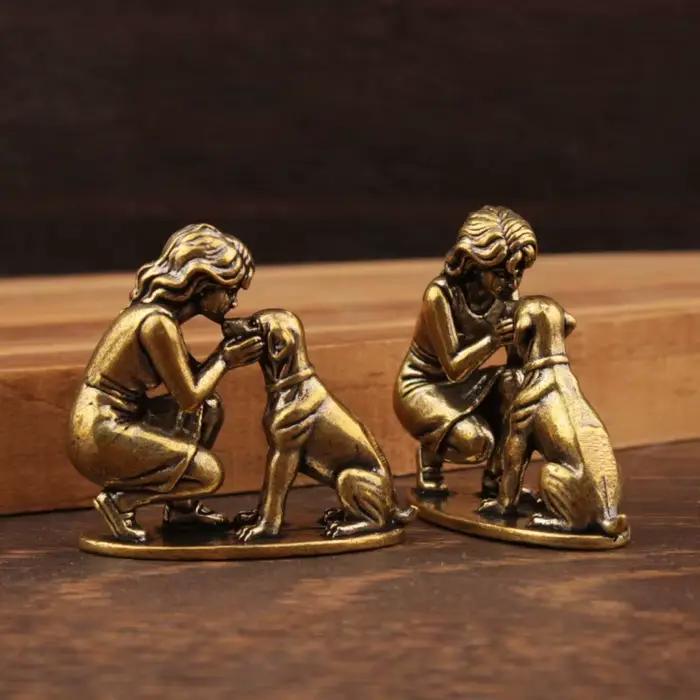 Figurine de chien en laiton pour la décoration de la maison