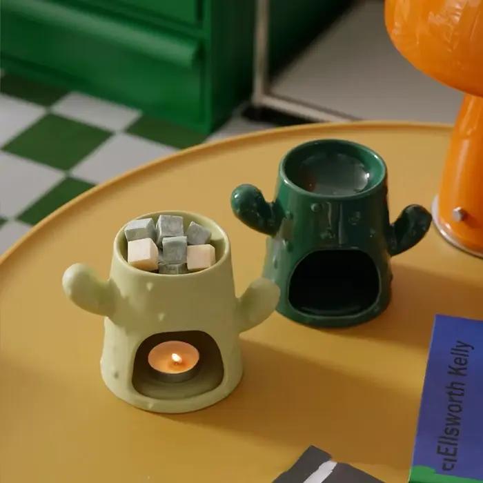 Brûleur d'encens en céramique en forme de cactus