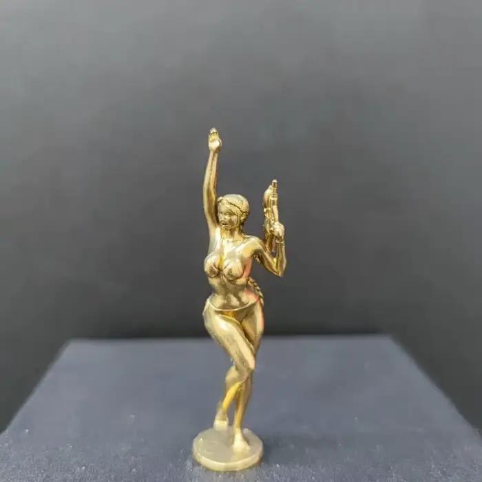 Figurine féminine en laiton vintage
