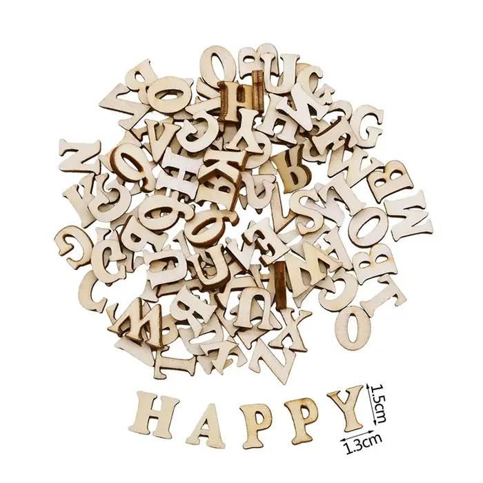Lettres de l'alphabet anglais décoratives en bois
