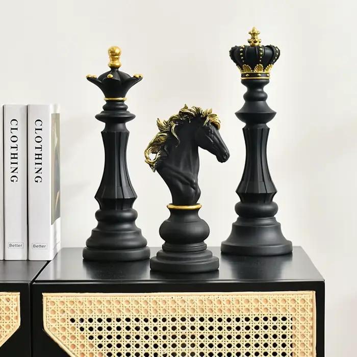 Statue d'échecs roi chevalier reine
