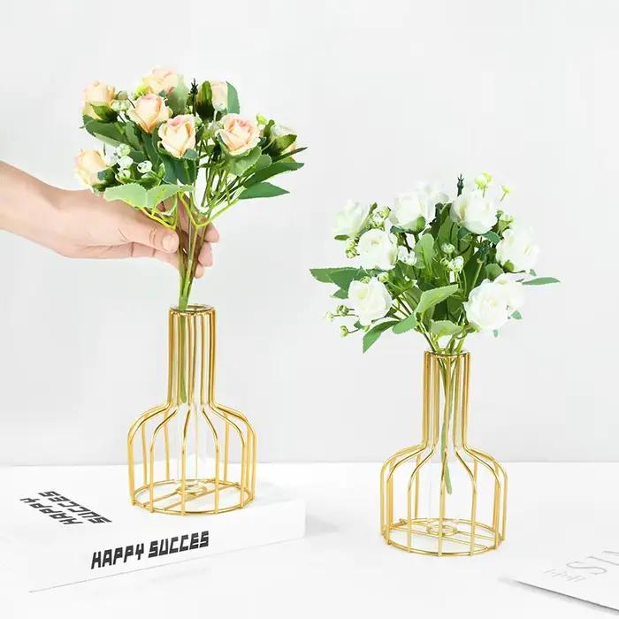 1 ensemble de Vase doré en métal