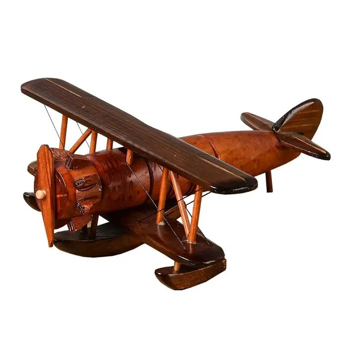 Ornements d'avion en bois rétro