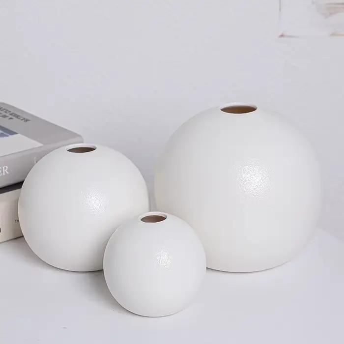 Vase en céramique boule noire et blanche européenne
