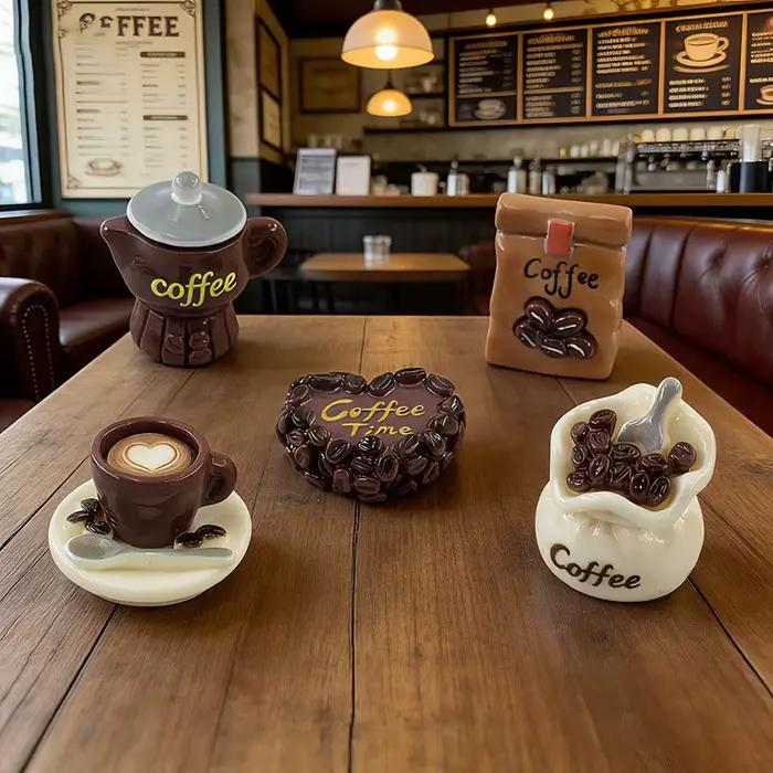 Série de café miniatures en résine