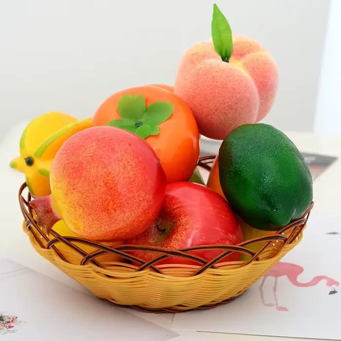 Faux fruits décoratifs en mousse