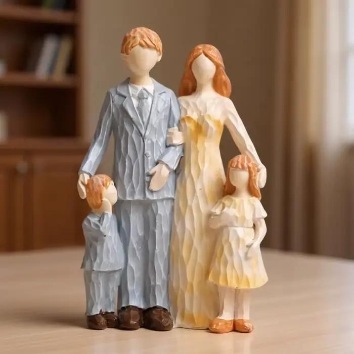Figurines famille en résine