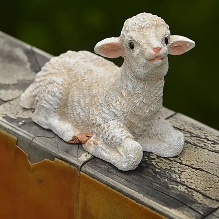 Sculpture de Mouton en Résine Synthétique