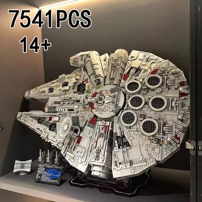 En stock 2026 : 7541 pièces de blocs de construction du Grand Millennium Falcon, compatibles avec le